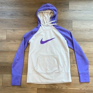 Nike therma fit hooded sweatshirt